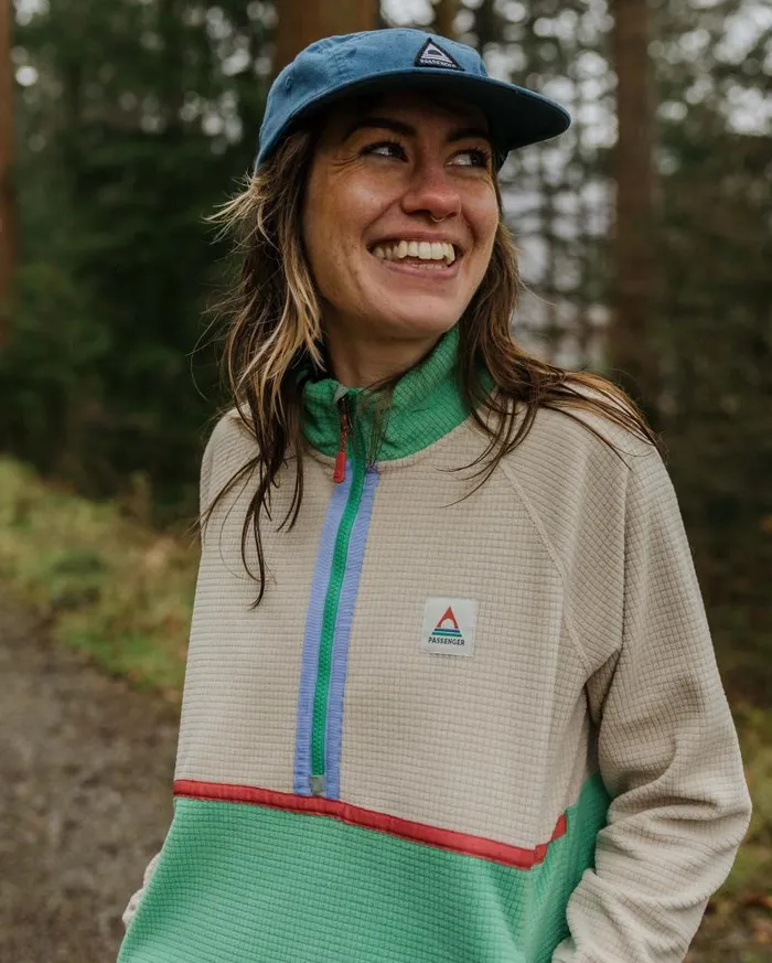 Passenger Tops Off Trail Recycled Grid Polar Fleece Pebble GreyGreen Spruce Pebble Greygreen Spruce 8211 Women