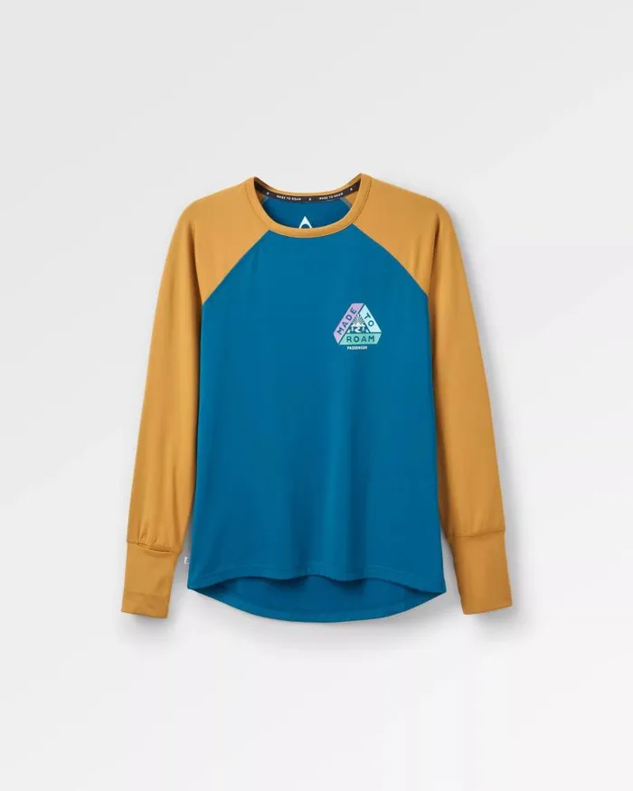 Passenger Tops River Recycled Active LS TShirt Dusty Ochre Corsair Blue Dusty Ochre Corsair Blue 8211 Women