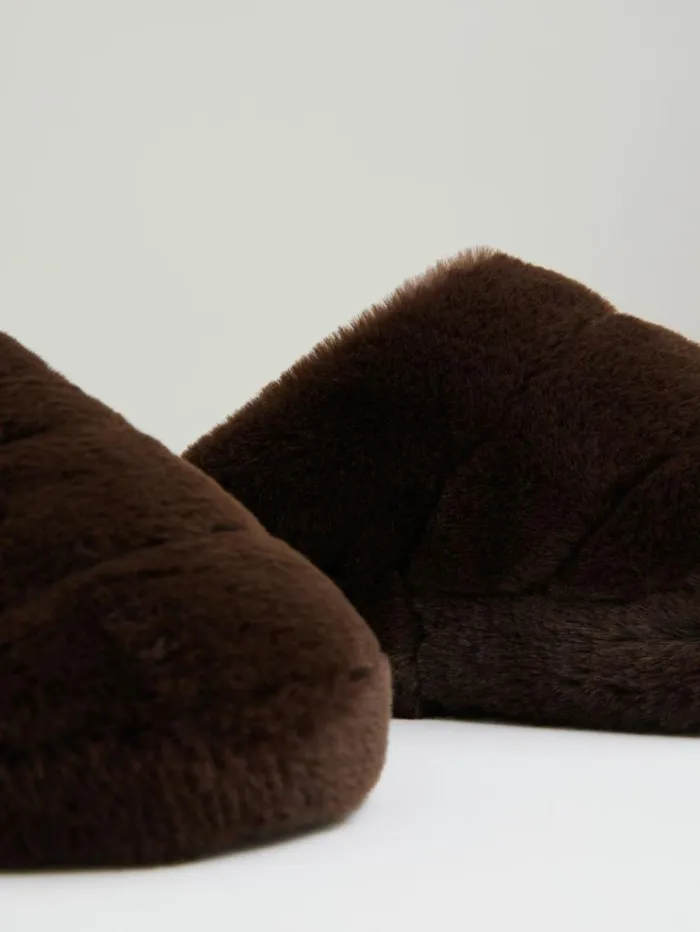 REISS Flats Women Faux Fur Slippers Chocolate