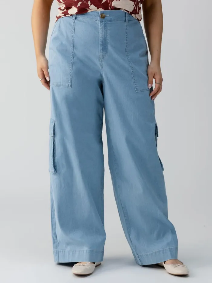 Sanctuary Clothing Inclusive Women Sunset SemiHigh Rise Denim Pant Pale Blue Inclusive Collection Sanctuary Clothing Inclusive Women Sunset SemiHigh Rise Denim Pant Pale Blue Inclusive Collection