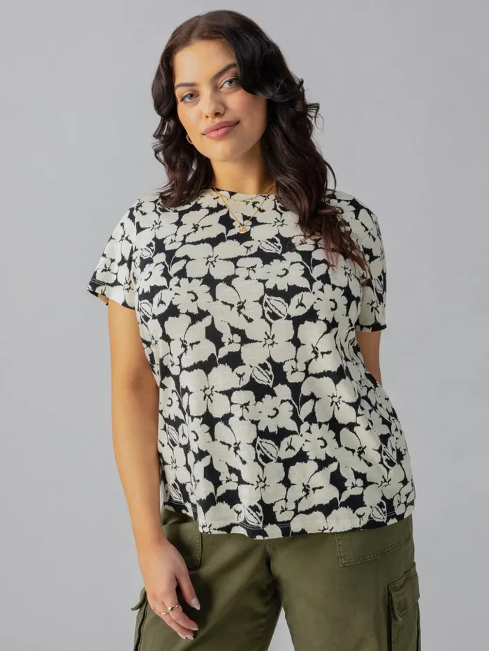 Sanctuary Clothing Inclusive Women The Perfect Tee Echo Blooms Inclusive Collection Sanctuary Clothing Inclusive Women The Perfect Tee Echo Blooms Inclusive Collection
