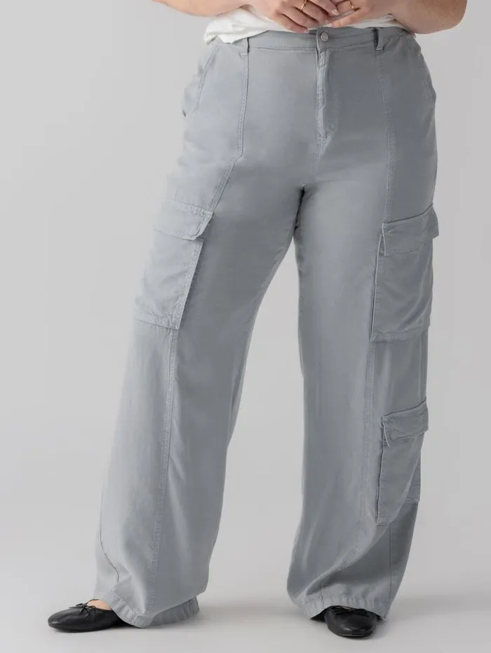 Sanctuary Clothing Pants Women Doheny Standard Rise Cargo Pant Eucalyptus Inclusive Collection Sanctuary Clothing Pants Women Doheny Standard Rise Cargo Pant Eucalyptus Inclusive Collection