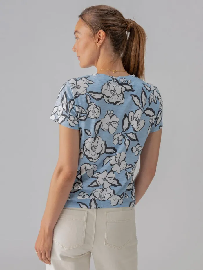 Sanctuary Clothing Tees and Tops Women The Perfect Tee Blue Bliss Floral Sanctuary Clothing Tees and Tops Women The Perfect Tee Blue Bliss Floral