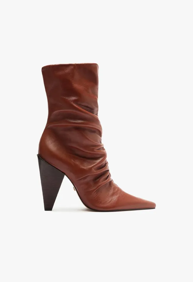 Schutz Shoes Booties Lynn Bootie Brown 8211 Women