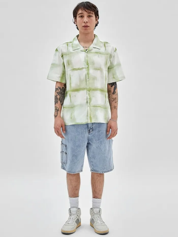 Shirts GUESS Men GUESS Originals Painter Shirt Green Fairway Multi Shirts GUESS Men GUESS Originals Painter Shirt Green Fairway Multi
