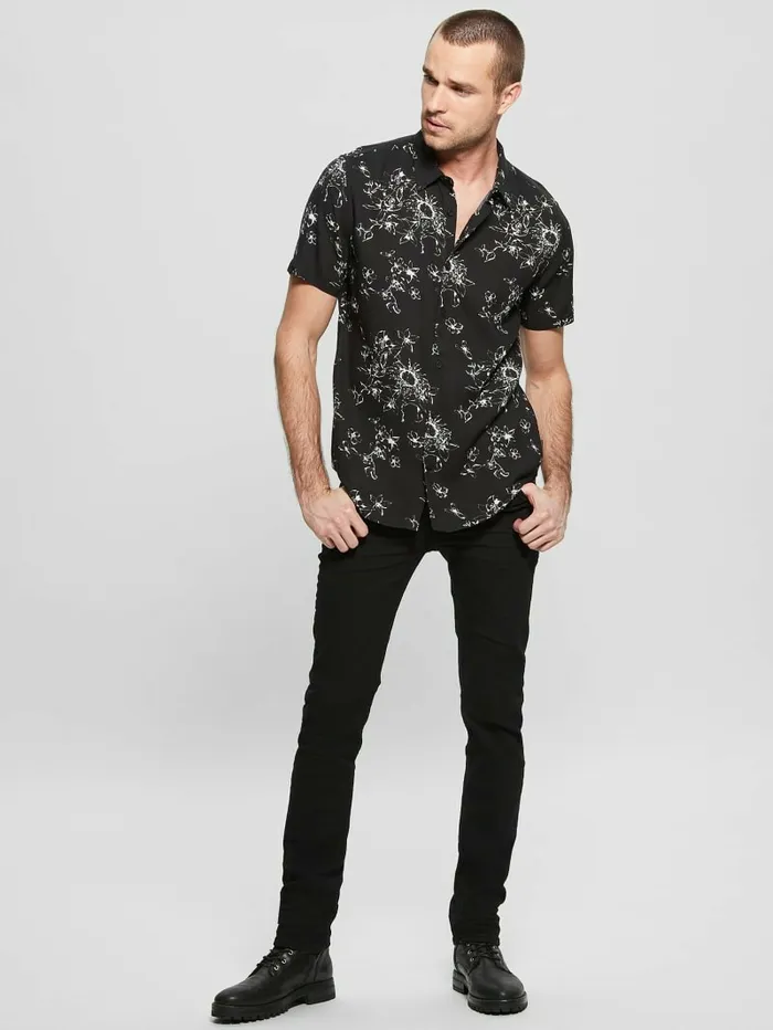 Shirts Men Eco Rayon Sienna Floral Shirt Sienna Floral Jet Black GUESS Shirts Men Eco Rayon Sienna Floral Shirt Sienna Floral Jet Black GUESS