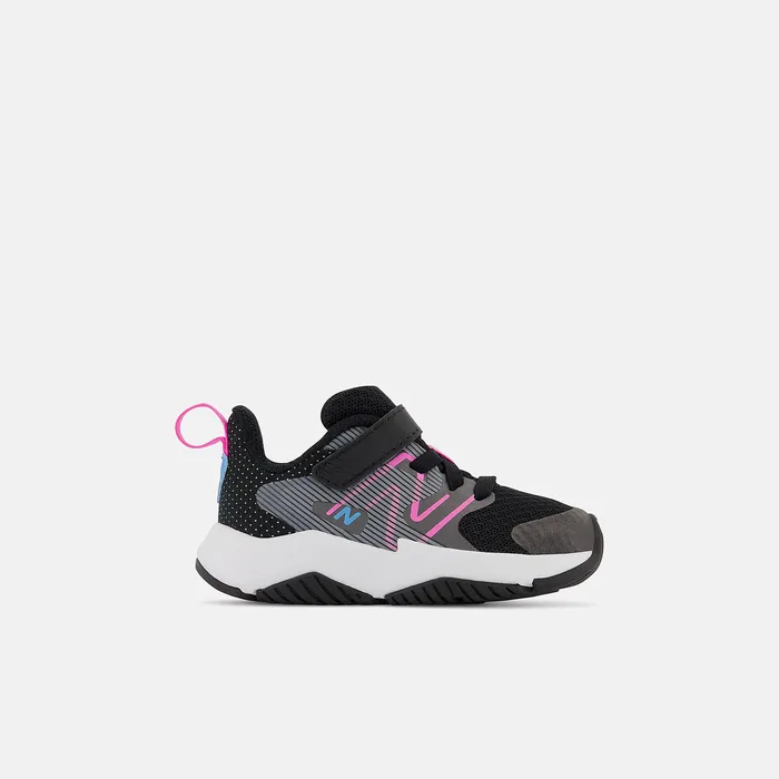 Size 0 8211 10 New Balance Kids Rave Run v2 Bungee Lace with Top Strap Black with Vibrant Pink Size 0 8211 10 New Balance Kids Rave Run v2 Bungee Lace with Top Strap Black with Vibrant Pink