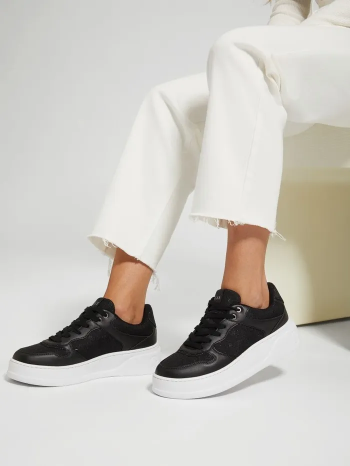 Sneakers GUESS Women Cleva Logo LowTop Sneakers Black 002 Sneakers GUESS Women Cleva Logo LowTop Sneakers Black 002