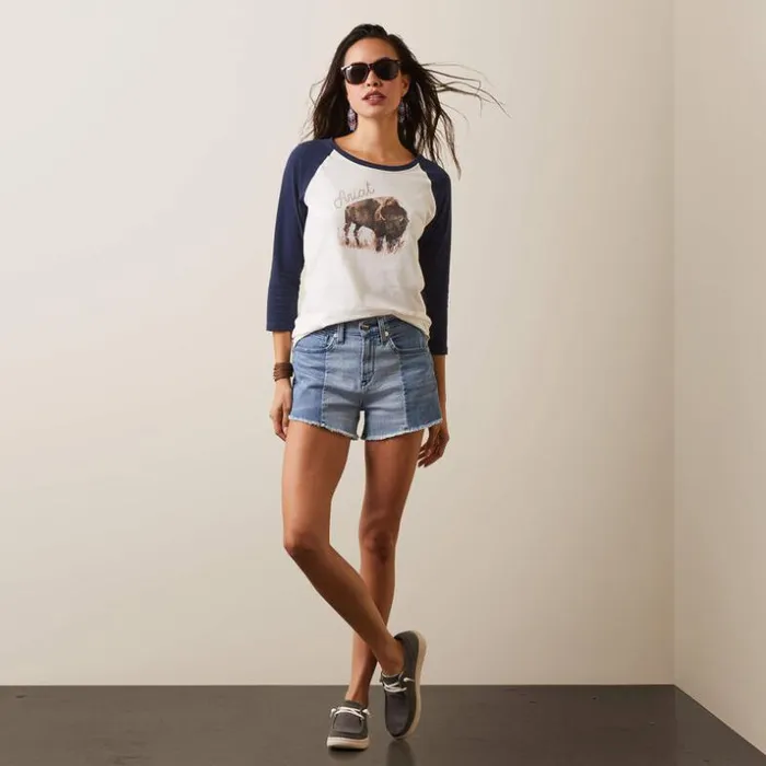 TShirts and Tops Women Ariat Painted Dreams TShirt Coconut Milknavy TShirts and Tops Women Ariat Painted Dreams TShirt Coconut Milknavy