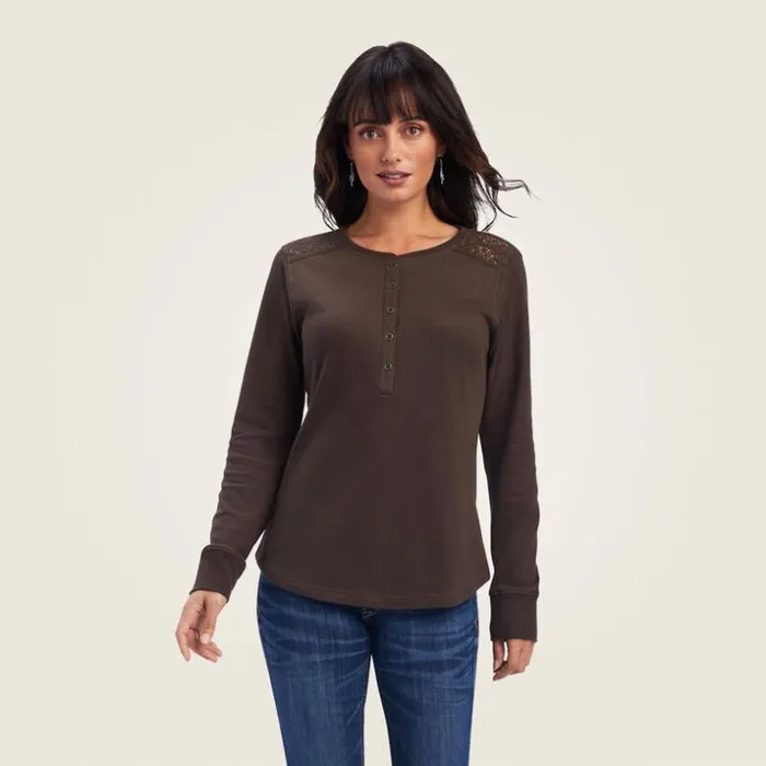 TShirts and Tops Women Ariat REAL Henley Shirt Brazil Nut