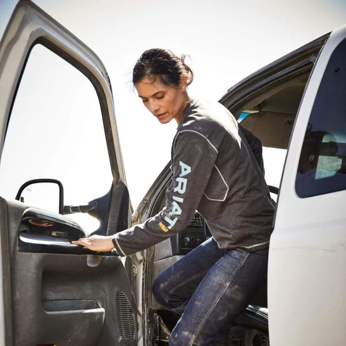 TShirts and Tops Women Ariat Rebar Workman Logo TShirt Charcoal Heather