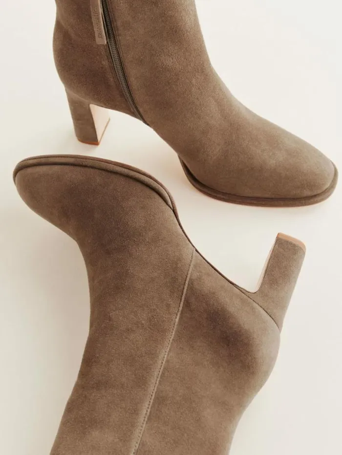 The Reformation Gillian Ankle Boot Farro Suede 8211 Shoes