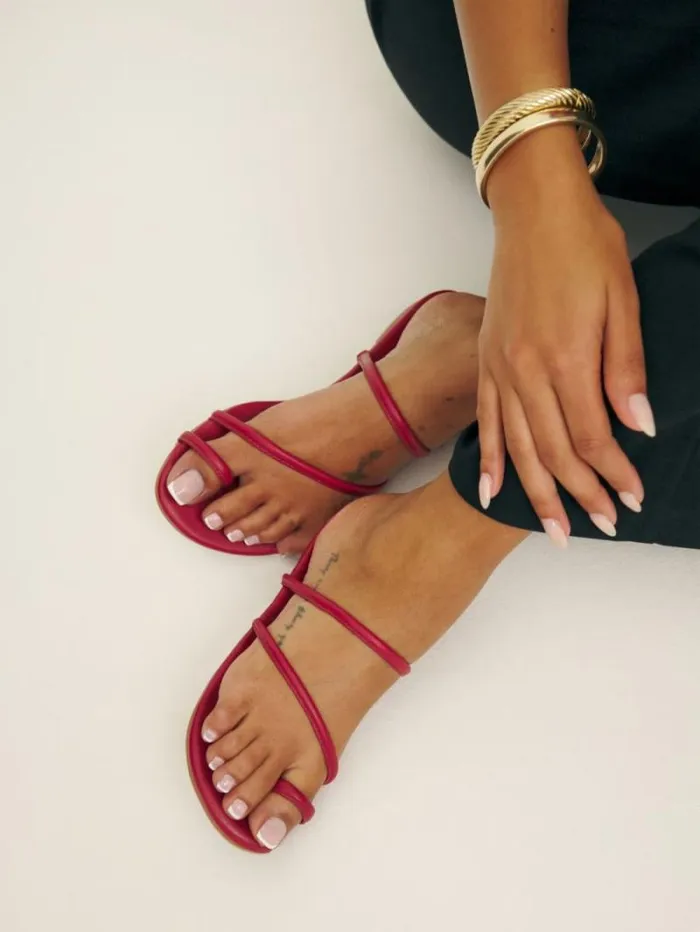 The Reformation Ludo Toe Ring Strappy Flat Sandal Scarlet 8211 Shoes