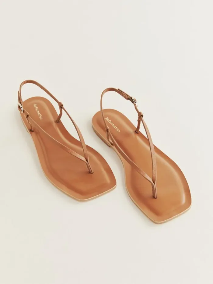 The Reformation Vincenza Thong Sandal Pecan 8211 Shoes