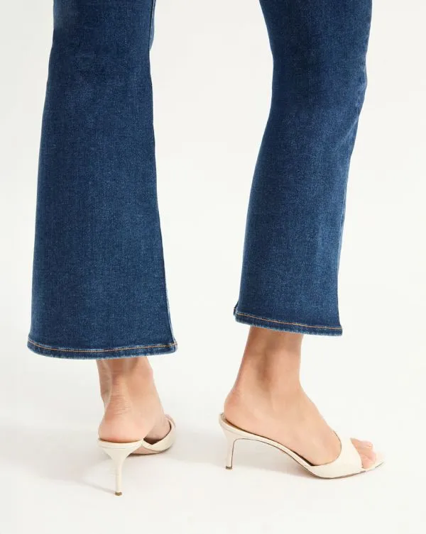 Tia CrocEmbossed Sandal Parchment Women Veronica Beard Shoes Tia CrocEmbossed Sandal Parchment Women Veronica Beard Shoes