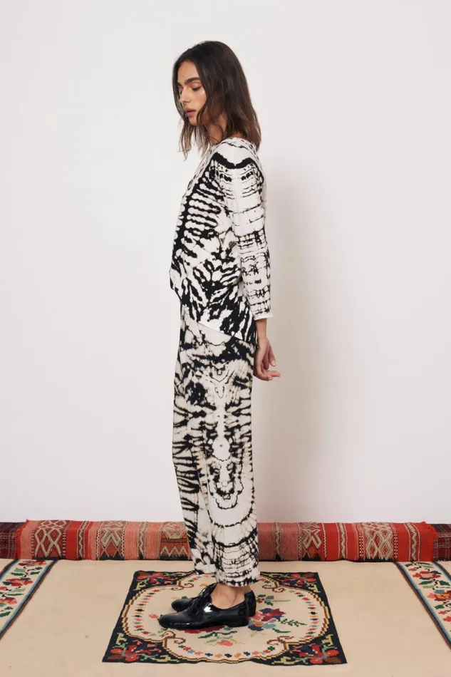 Women Black And Dirty White Easy Cuff Pant Raquel Allegra Bottoms