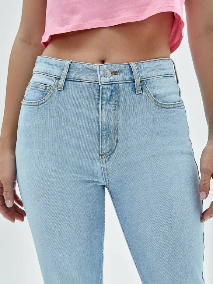 Women Bottoms GUESS GUESS Originals Kit Super HighRise Skinny Jeans Go Broadway Lt Wash Women Bottoms GUESS GUESS Originals Kit Super HighRise Skinny Jeans Go Broadway Lt Wash