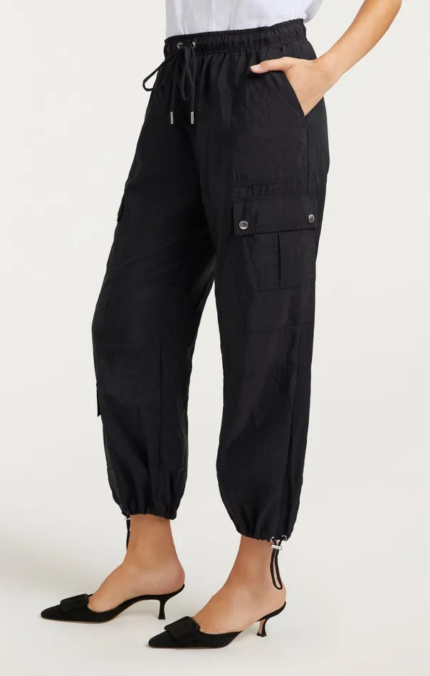 Women Cinq Sept Pants Nitsan Parachute Pant Black