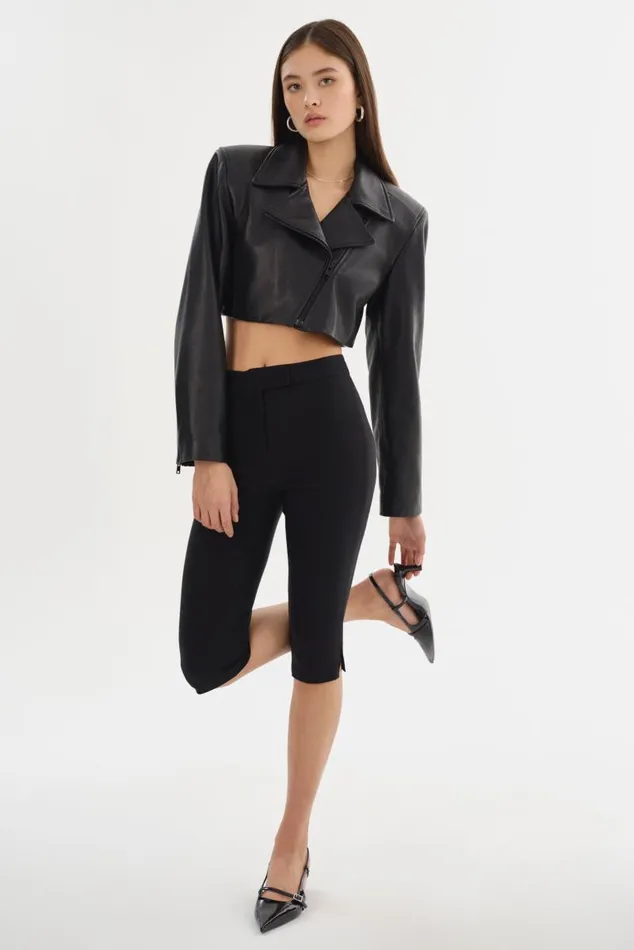 Women DAYLIN Cropped Leather Jacket Black LAMARQUE Leather Jackets Women DAYLIN Cropped Leather Jacket Black LAMARQUE Leather Jackets
