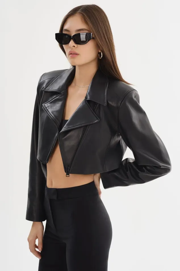 Women DAYLIN Cropped Leather Jacket Black LAMARQUE Leather Jackets Women DAYLIN Cropped Leather Jacket Black LAMARQUE Leather Jackets