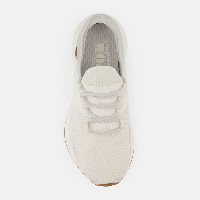 Women FRESH FOAM ROAV Paper White with Gum Running New Balance