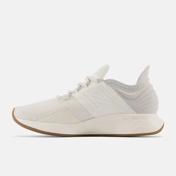 Women FRESH FOAM ROAV Paper White with Gum Running New Balance