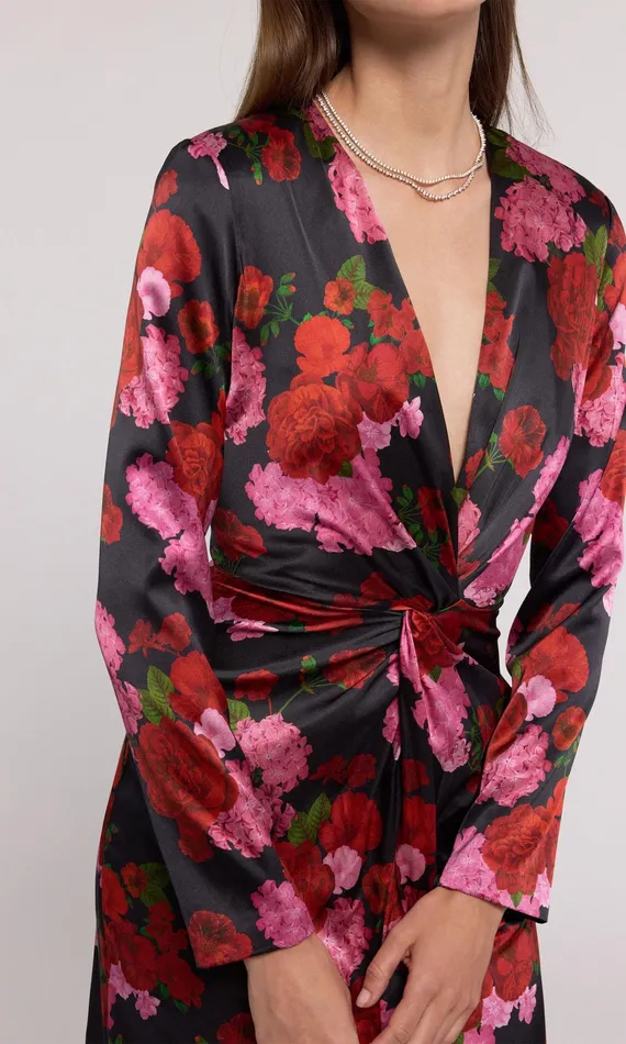 Women Generation Love Clothing Dresses Silvanna Floral Satin Dress Floral Fantasy Red