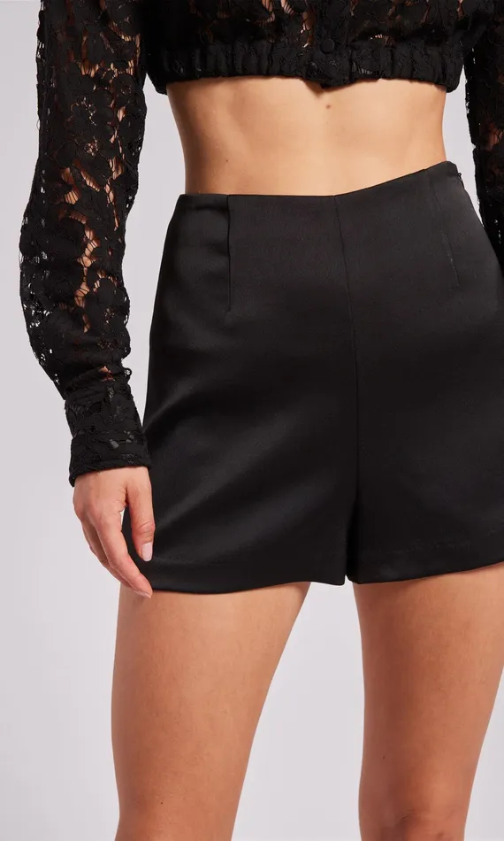 Women Generation Love Clothing Shorts Danny Shorts Black