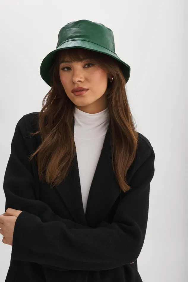 Women JEANNE LEATHER BUCKET HAT Bottle Green LAMARQUE Hats Women JEANNE LEATHER BUCKET HAT Bottle Green LAMARQUE Hats