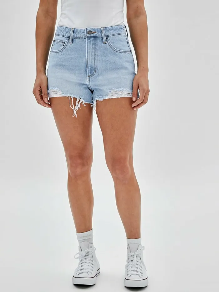 Women Jeans and Denim GUESS GUESS Originals Kit Destroyed Denim Shorts Go Fez Lt Wash Women Jeans and Denim GUESS GUESS Originals Kit Destroyed Denim Shorts Go Fez Lt Wash