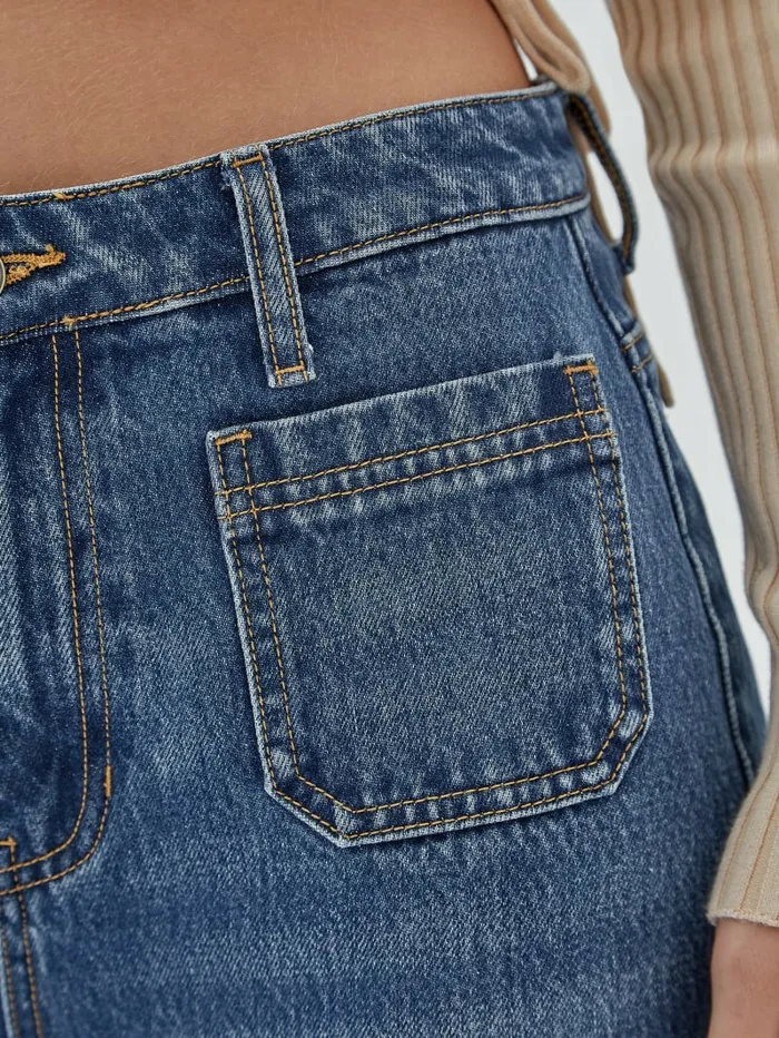 Women Jeans and Denim GUESS GUESS Originals Patch Pocket Wide Leg Jeans Go Astrid Medium Wash Women Jeans and Denim GUESS GUESS Originals Patch Pocket Wide Leg Jeans Go Astrid Medium Wash