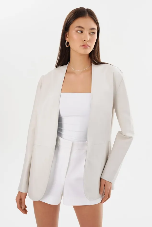 Women LEIGHTON Reversible Leather Blazer Winter Whitesilver LAMARQUE Leather Jackets Women LEIGHTON Reversible Leather Blazer Winter Whitesilver LAMARQUE Leather Jackets