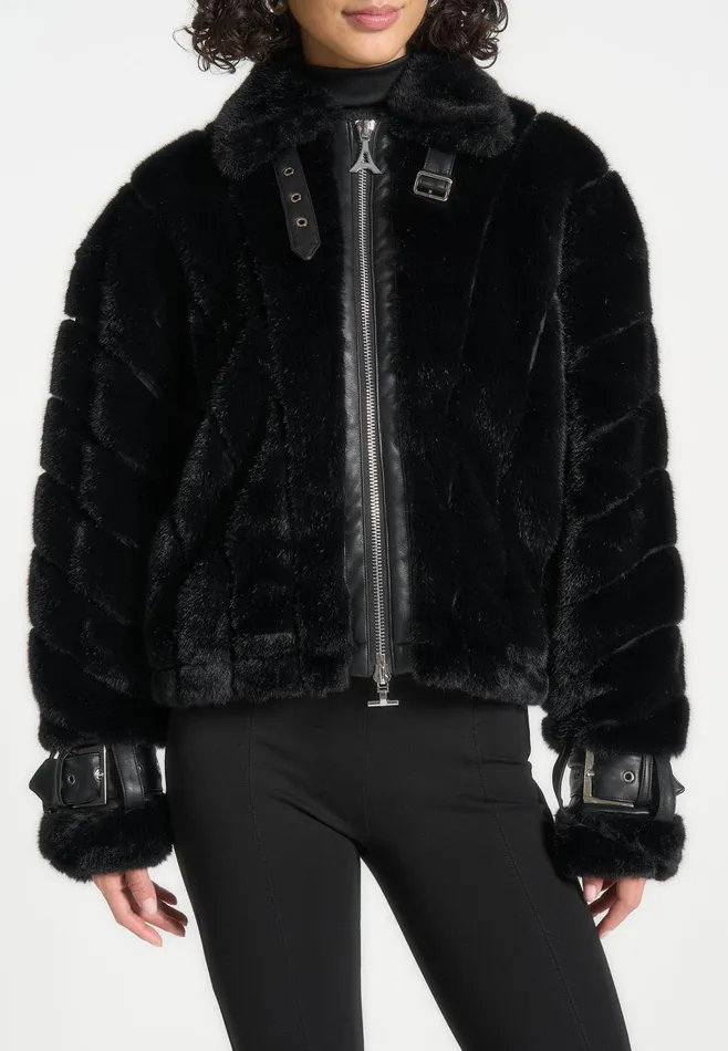 Women Manire De Voir Oversized Ribbed Plush Jacket With Lapel Black