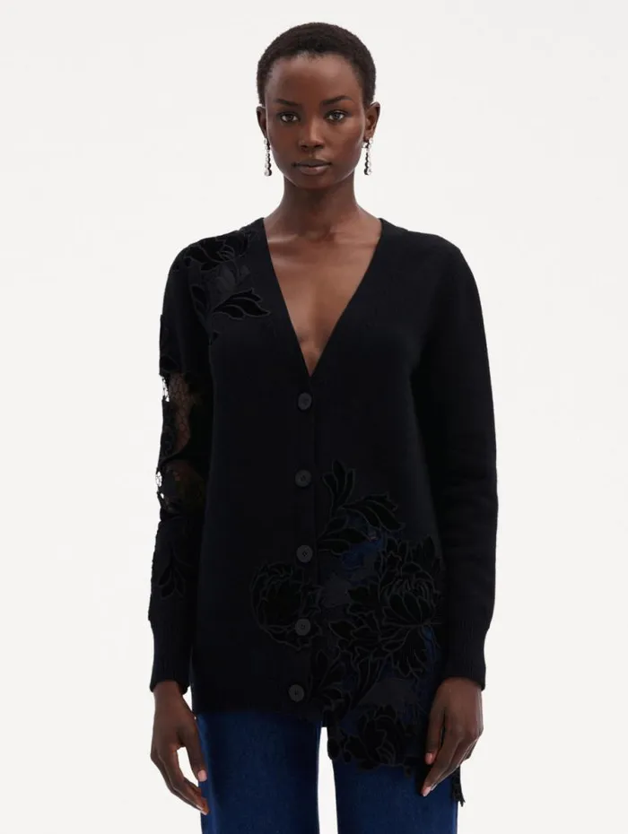 Women Oscar De La Renta Blouses and Knits Guipure Inset Long Cardigan Black Women Oscar De La Renta Blouses and Knits Guipure Inset Long Cardigan Black