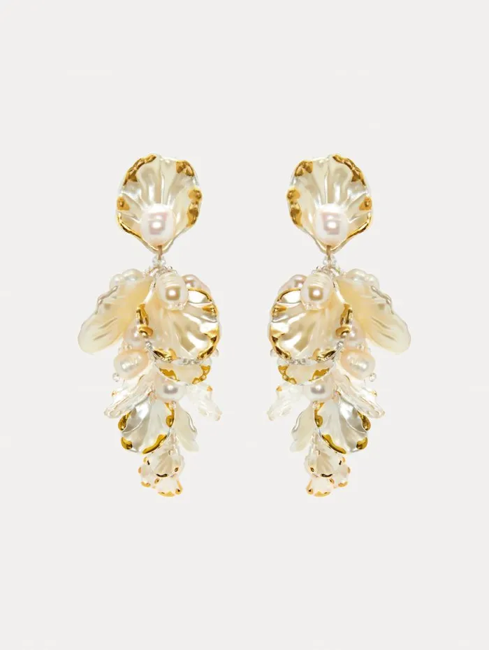 Women Oscar De La Renta Earrings Mother Of Pearl Flower Earrings Ivory
