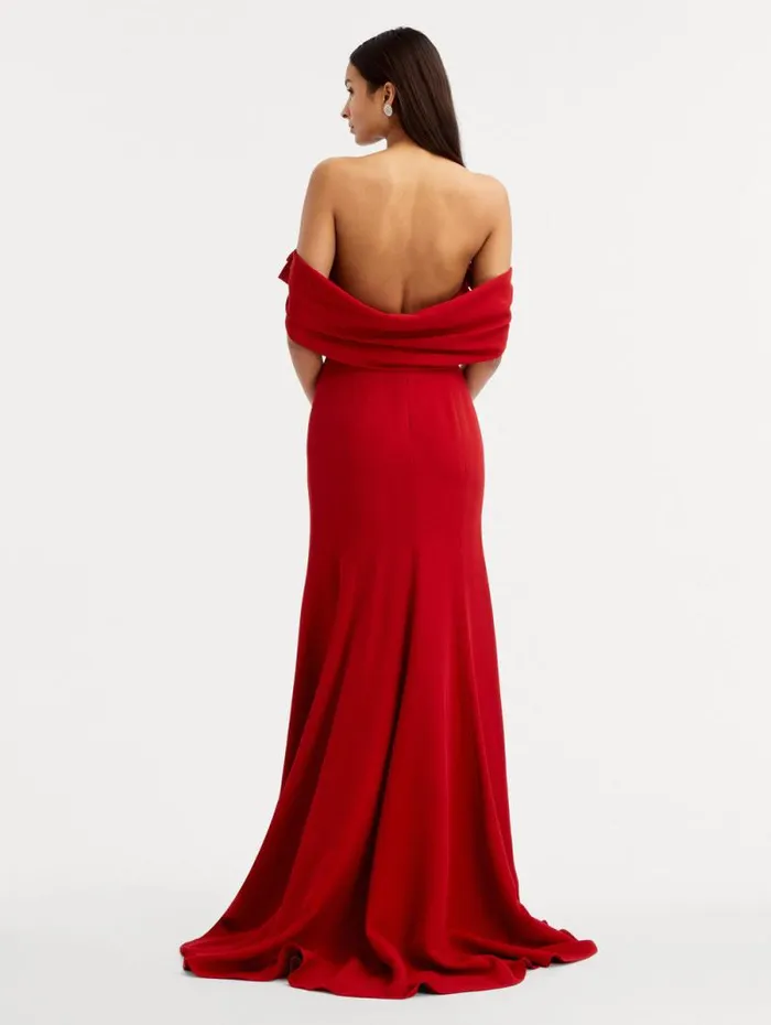 Women Oscar De La Renta Gowns and Caftans Cady Off Shoulder Peasante Gown Crimson