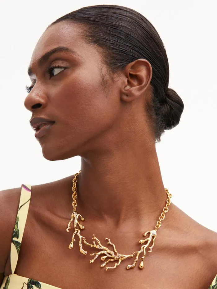 Women Oscar De La Renta Necklaces Coral and Gold Drops Necklace Gold