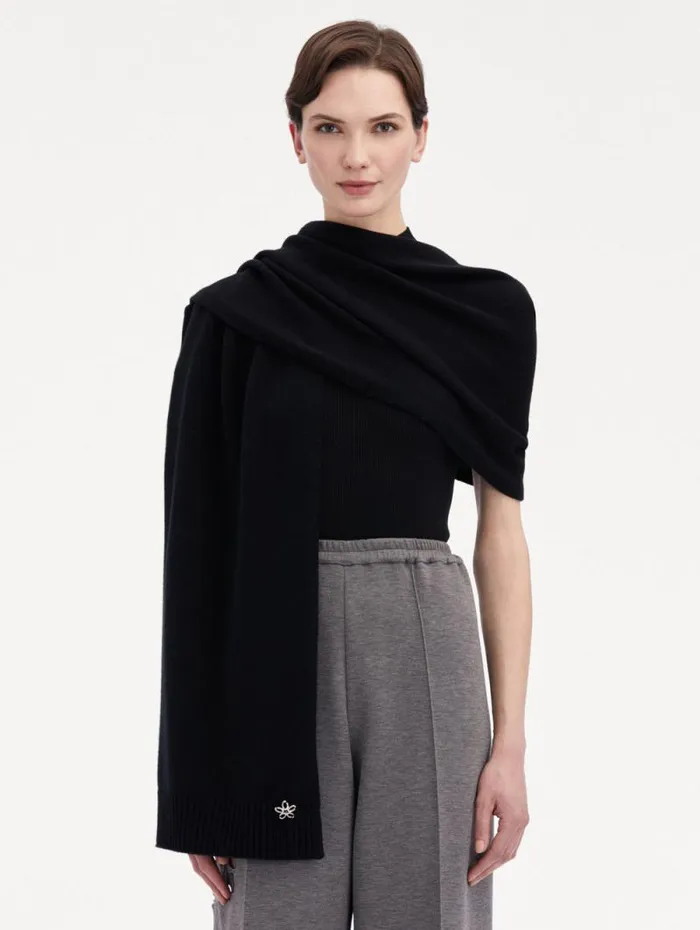 Women Oscar De La Renta Scarves O Flower Cashmere Scarf Black Women Oscar De La Renta Scarves O Flower Cashmere Scarf Black