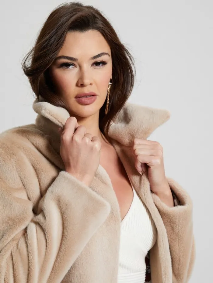 Women Simmone FauxFur Coat Foamy Taupe Multi Jackets and Coats GUESS Women Simmone FauxFur Coat Foamy Taupe Multi Jackets and Coats GUESS