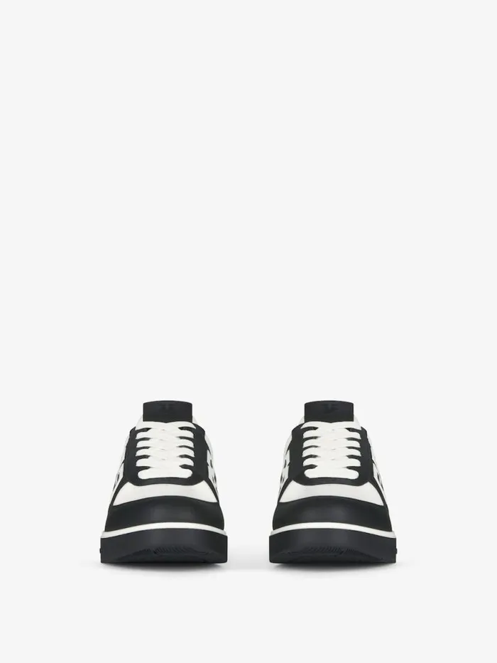 Women Sneakers Givenchy G4 Sneakers In Leather Blackwhite Women Sneakers Givenchy G4 Sneakers In Leather Blackwhite