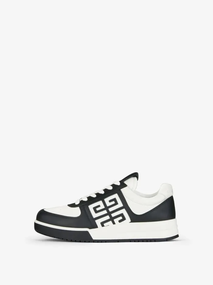 Women Sneakers Givenchy G4 Sneakers In Leather Blackwhite Women Sneakers Givenchy G4 Sneakers In Leather Blackwhite
