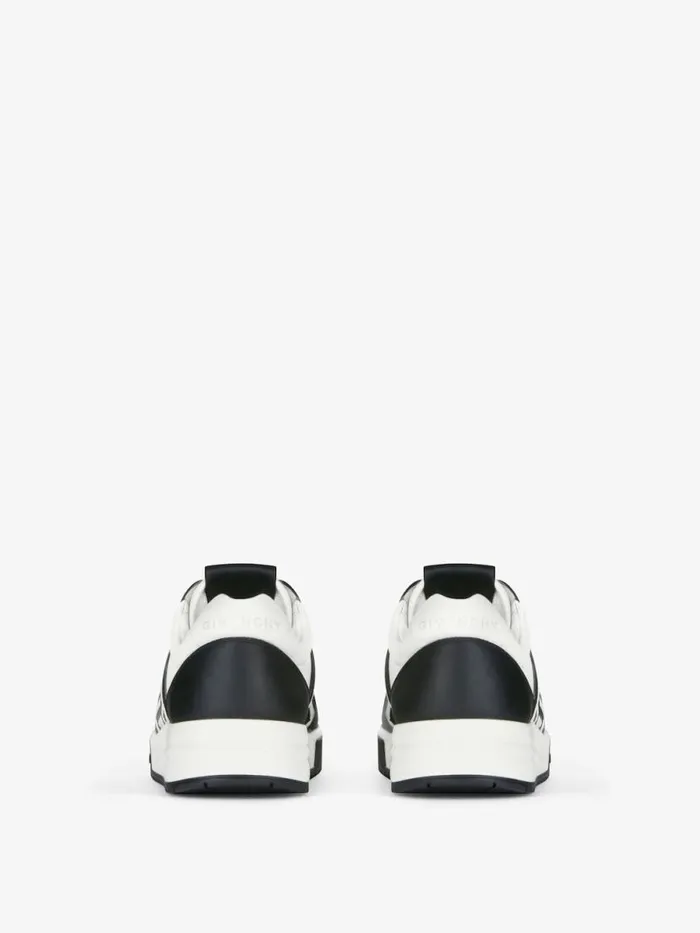 Women Sneakers Givenchy G4 Sneakers In Leather Blackwhite Women Sneakers Givenchy G4 Sneakers In Leather Blackwhite