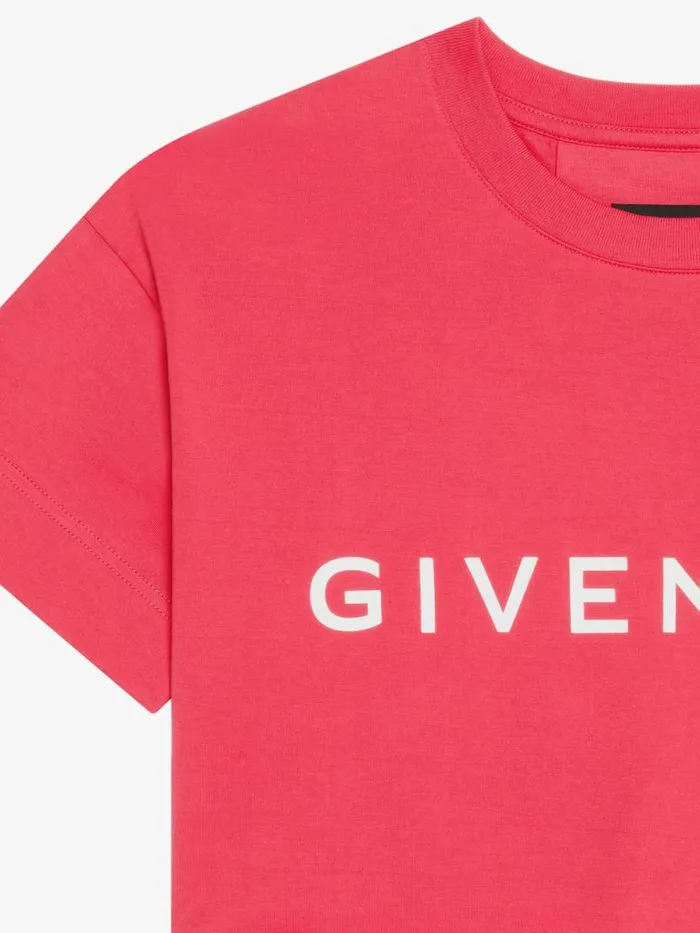 Women TShirts Givenchy GIVENCHY Archetype Cropped Tshirt In Cotton Raspberry